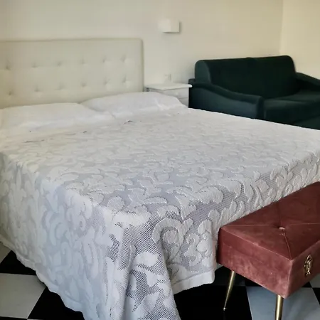 Palazzo Di Donna Strategic Appartments To Amalfi Coast, Pompei, Napoli With Panoramic Terraces And Private Parking Sant'Egidio del Monte Albino Exterior photo