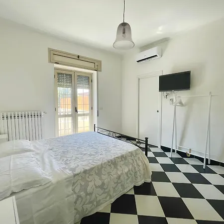 Palazzo Di Donna Strategic Appartments To Amalfi Coast, Pompei, Napoli With Panoramic Terraces And Private Parking Sant'Egidio del Monte Albino Exterior photo