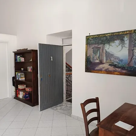 Palazzo Di Donna Strategic Appartments To Amalfi Coast, Pompei, Napoli With Panoramic Terraces And Private Parking Sant'Egidio del Monte Albino Exterior photo