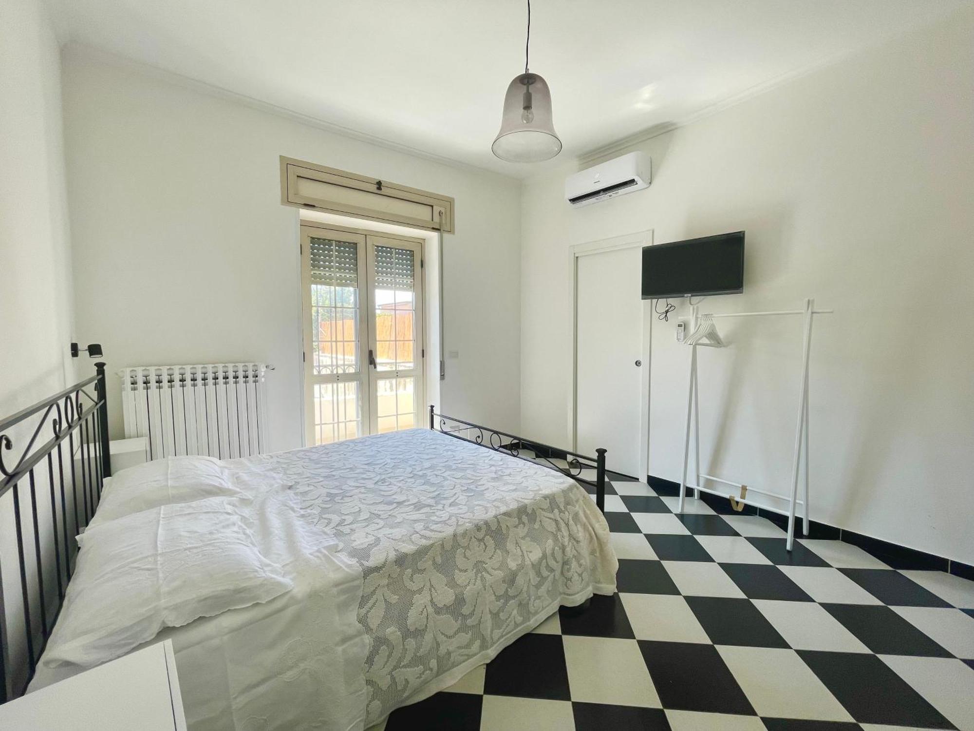 Palazzo Di Donna Strategic Appartments To Amalfi Coast, Pompei, Napoli With Panoramic Terraces And Private Parking Sant'Egidio del Monte Albino