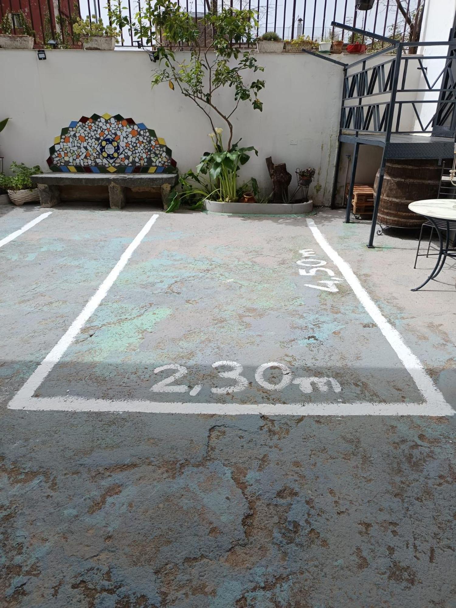 Palazzo Di Donna Strategic Appartments To Amalfi Coast, Pompei, Napoli With Panoramic Terraces And Private Parking Holiday home *