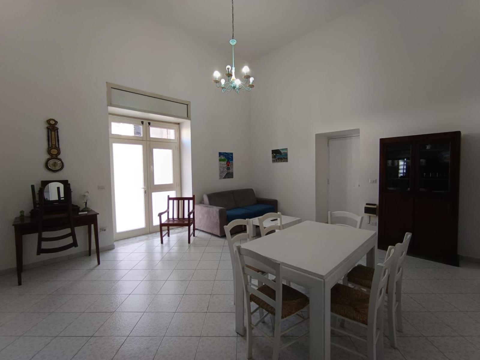 Palazzo Di Donna Strategic Appartments To Amalfi Coast, Pompei, Napoli With Panoramic Terraces And Private Parking Holiday home *