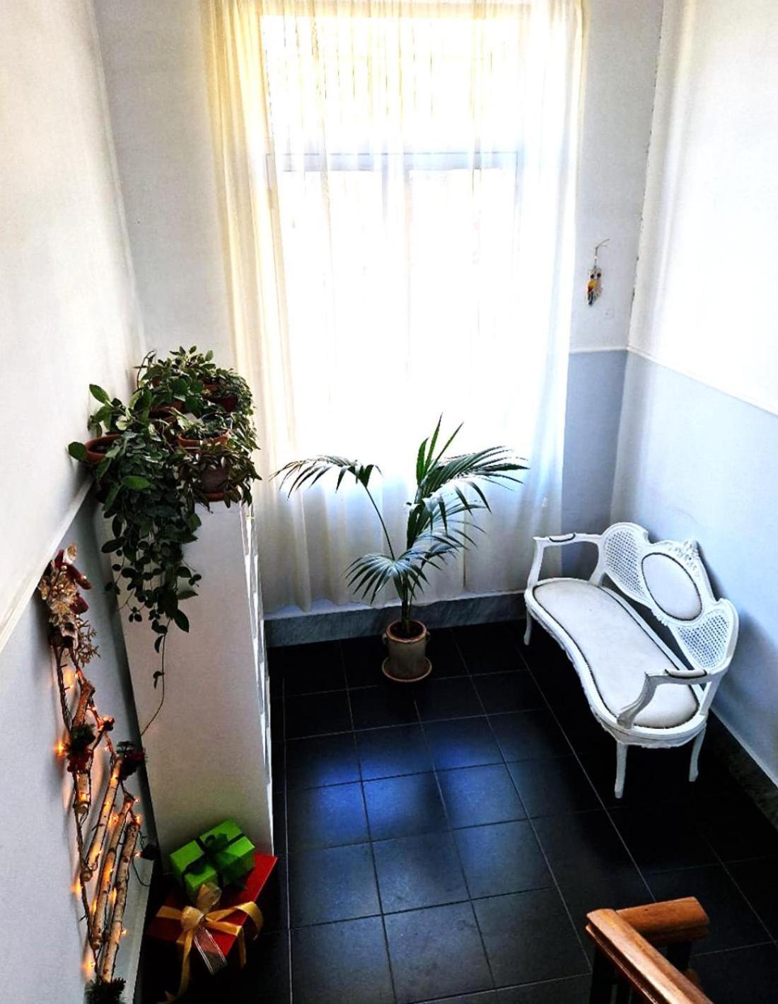 Palazzo Di Donna Strategic Appartments To Amalfi Coast, Pompei, Napoli With Panoramic Terraces And Private Parking Holiday home *
