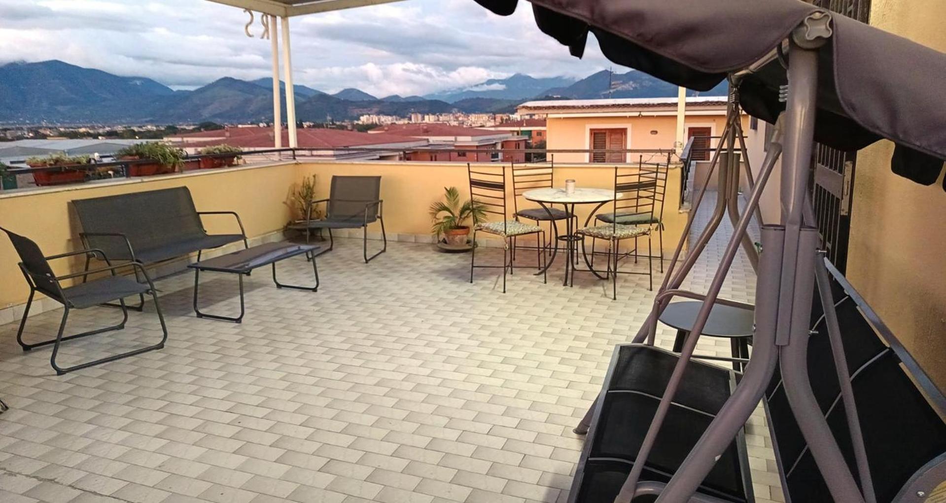 Palazzo Di Donna Strategic Appartments To Amalfi Coast, Pompei, Napoli With Panoramic Terraces And Private Parking